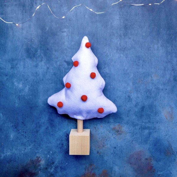 Pinetto Pon Pon Blanc en Feutrine » Clo'eT Design
