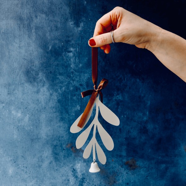 Mistletoe - The gentle enchantment for your winter decoration » Clo'eT Design