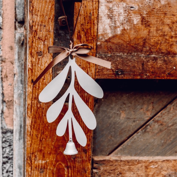 Mistletoe - The gentle enchantment for your winter decoration » Clo'eT Design