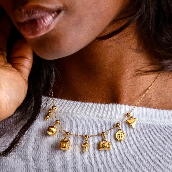 Casetta Charm - Symbolic Jewel Gold or Platinum Plated » Clo'eT Design