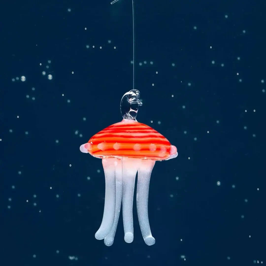 CÉLINE the Jellyfish - Submarine » Clo’eT Design